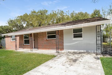 535 SAN LANTA CIR SANFORD, FL 32771